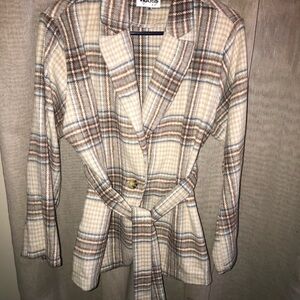 Vigoss Cream and Brown Plaid Belted Blazer
